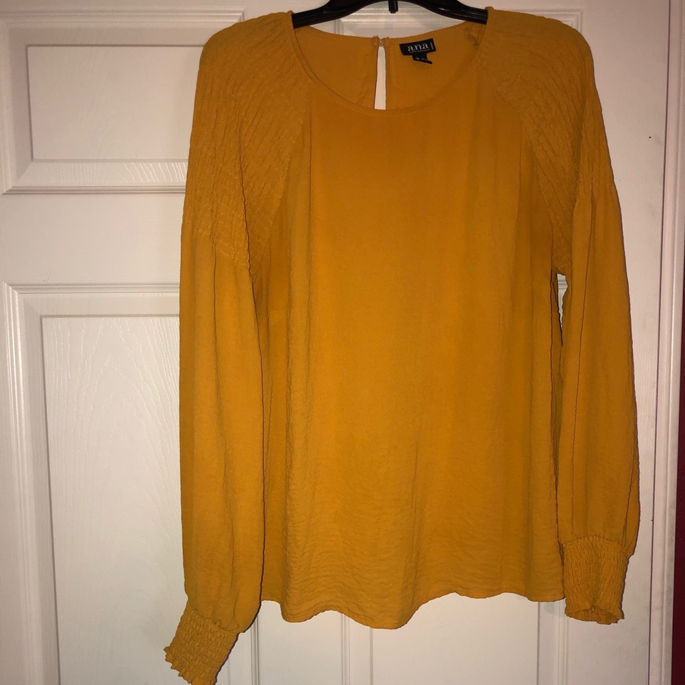 Long sleeve blouse